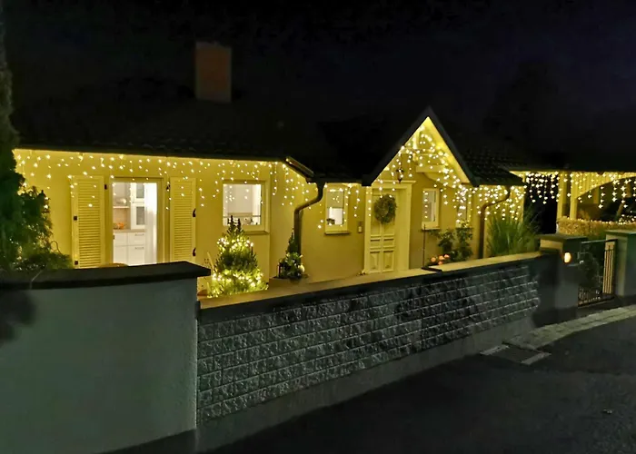 Waldblick - Mit Kamin, Wintergarten Und Terrasse Prázdninový dům Heimbuchenthal